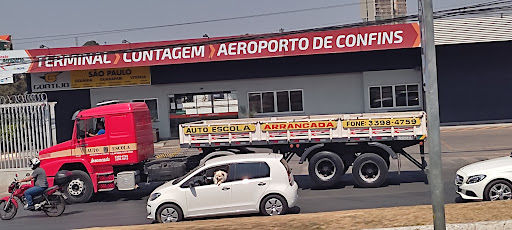 Auto Escola Arrancada