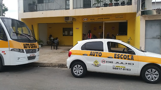 AUTO ESCOLA 25 DE JULHO