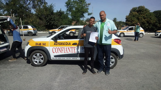 Auto Escola Confiante