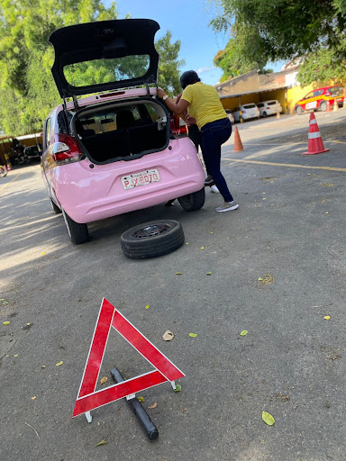 Auto Escola Só Pra Elas