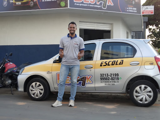 Auto Escola Destak