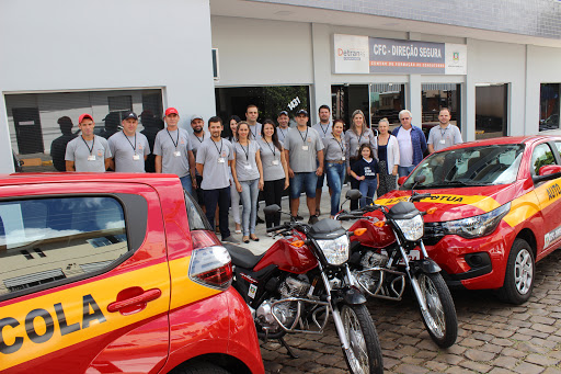 C F C Auto Escola Direção Segura