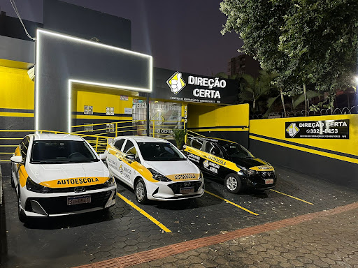Autoescola Direção Certa e Treinamento Para Habilitado