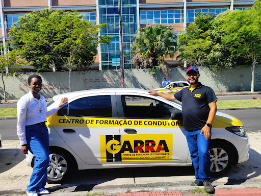 Centro de Formação de Condutores Garra