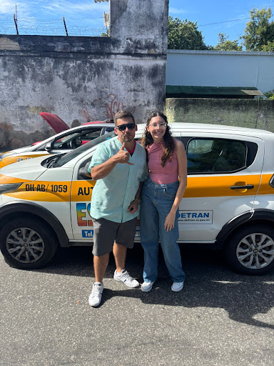 AUTOESCOLA NOVAESTRELAV