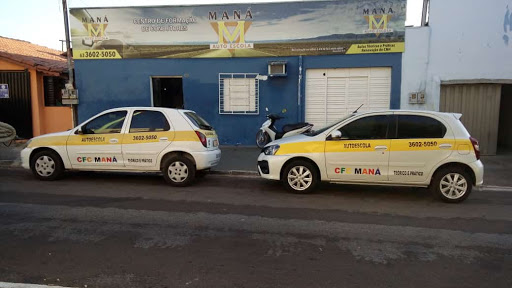 Centro de Formação de Condutores Maná