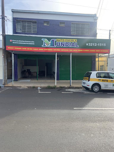Autoescola Mundial - Saraiva