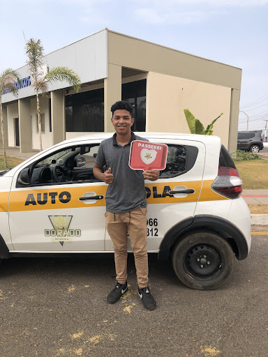 Auto Escola Dorado