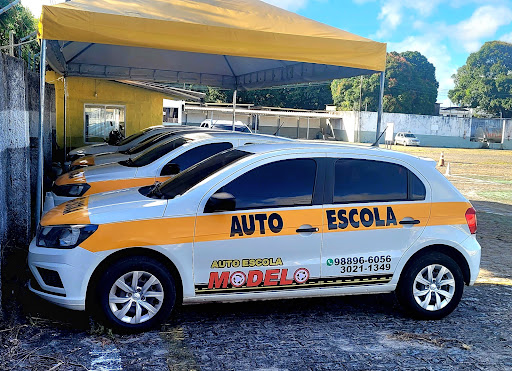 Auto Escola Modelo