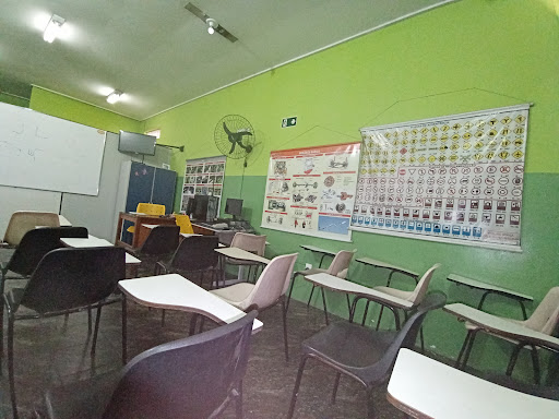 Auto Escola Nova Roma